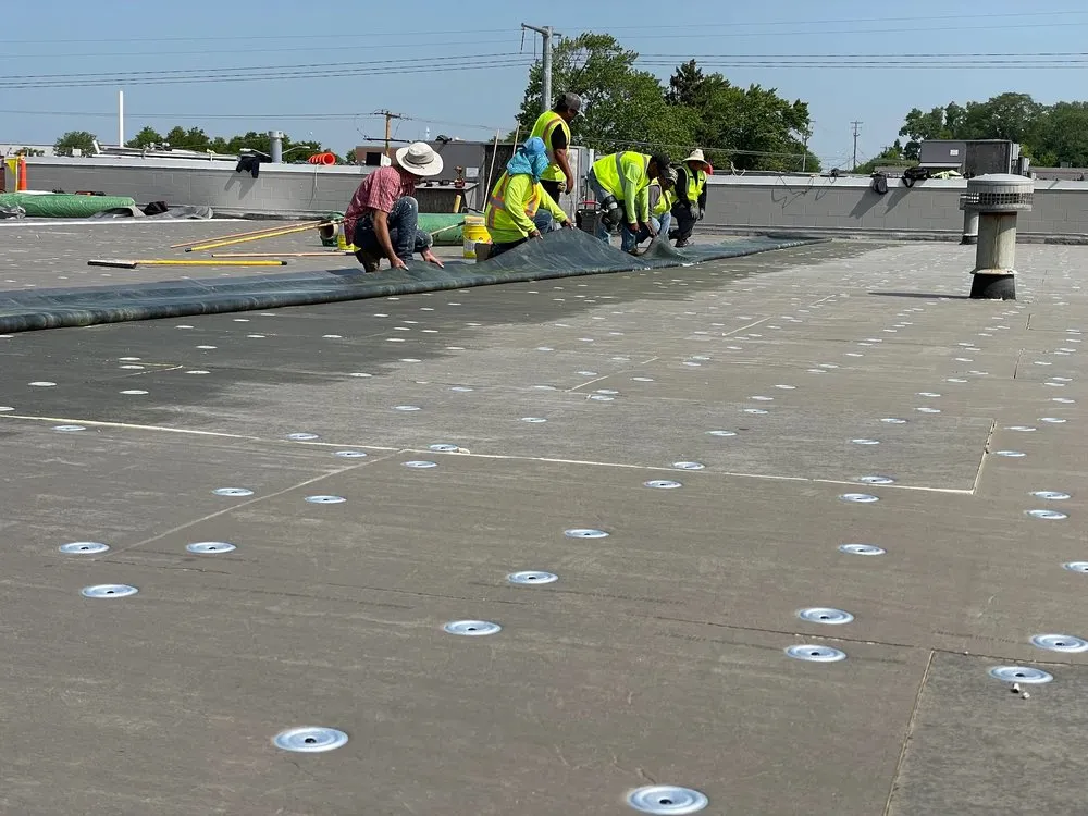 Slide of Detroit Roofers