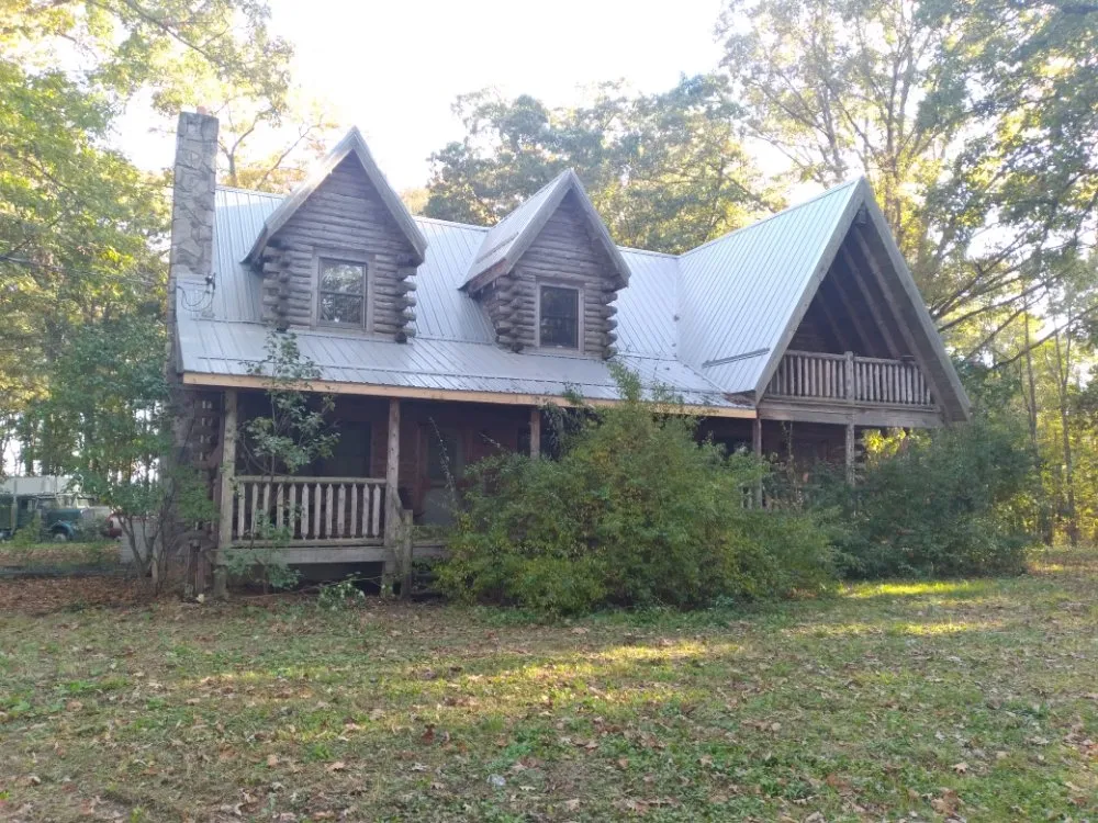Licensed roof replacement in Mechanicstown, OH - Detweiler Roofing and Decking