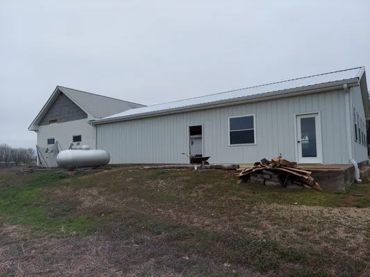 Devine Roofing & Construction