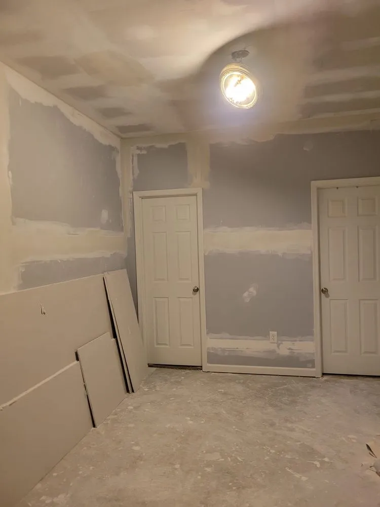 Slide of Devon Noland Contracting