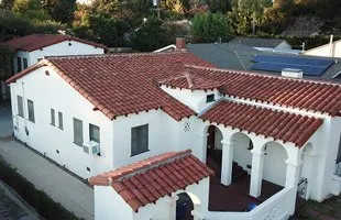 Slide of Devon Roof Co.