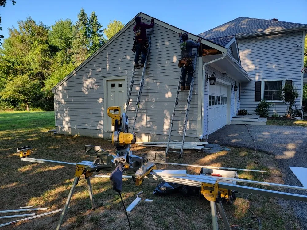 Slide of Deyvins Construction