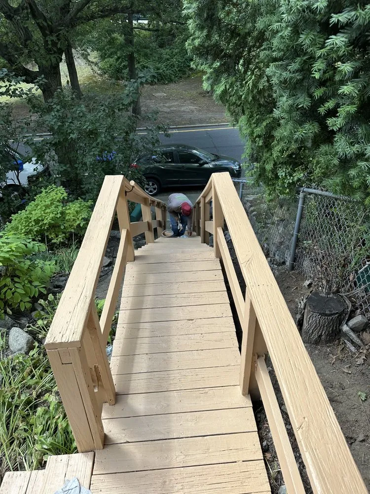 Slide of Deyvins Construction