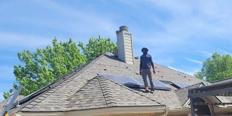 Slide of DFW Solar and Roofing