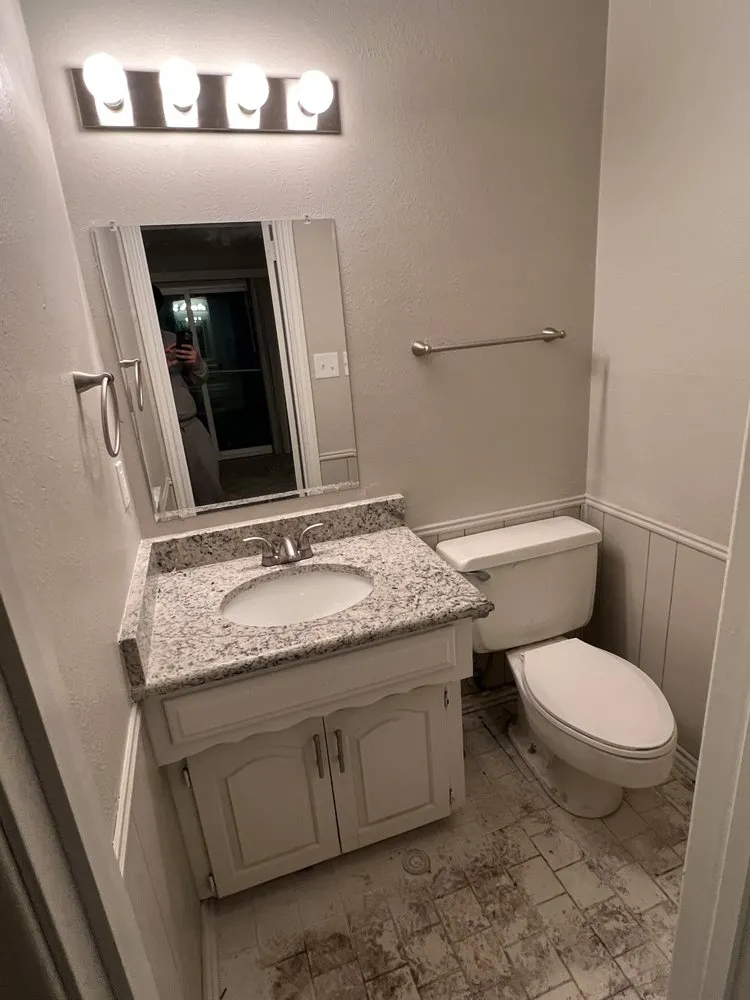 Slide of DFW Turnkey Restoration