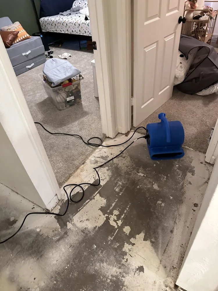 Slide of DFW Turnkey Restoration