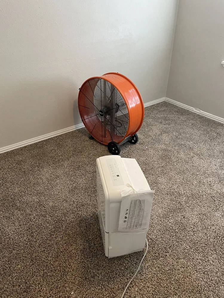 Slide of DFW Turnkey Restoration