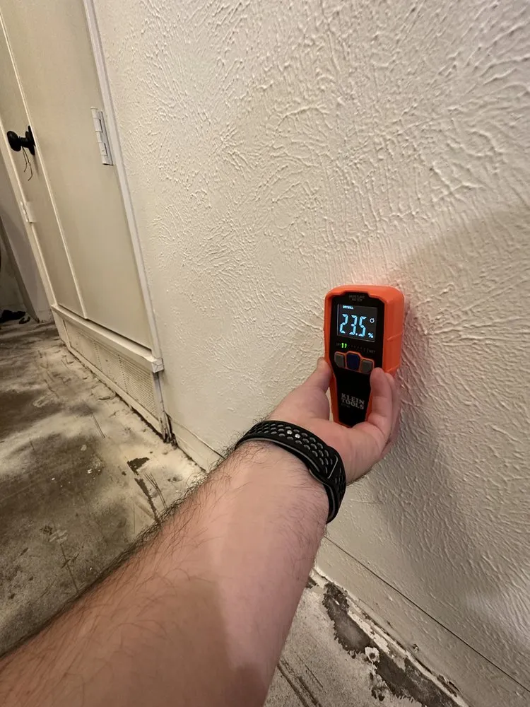 Slide of DFW Turnkey Restoration