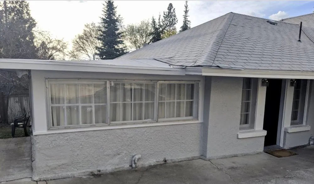 Slide of DG Contracting