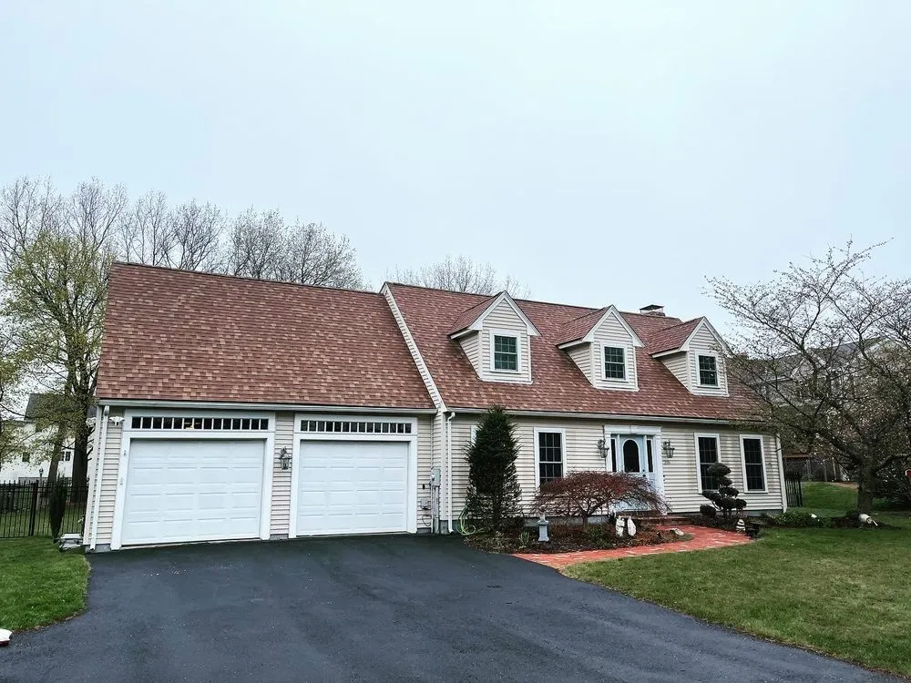 Slide of D&G Exteriors