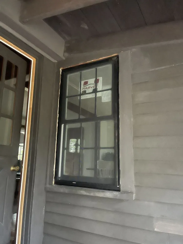 Slide of D&G Exteriors