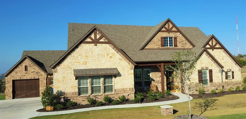 Slide of D&G Roof Systems