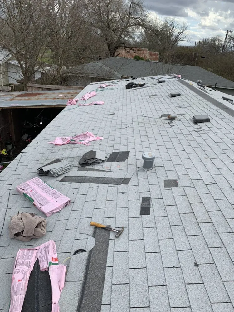 Local roof leak repair experts serving Del Valle, TX - DG Roofing & Construction