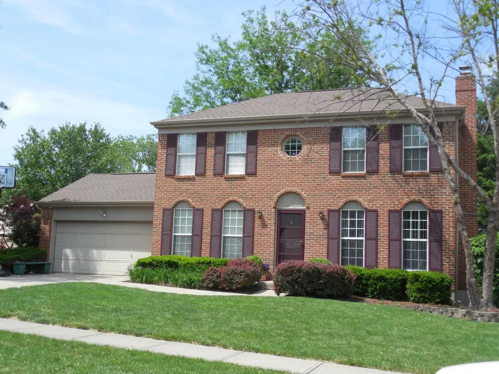 Slide of D&G Roofing & Restoration