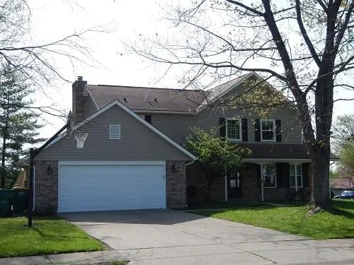 Slide of D&G Roofing & Restoration