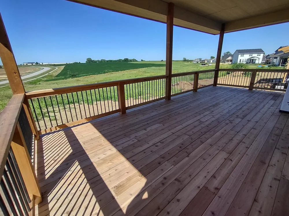 Slide of DG3 Construction & Roofing