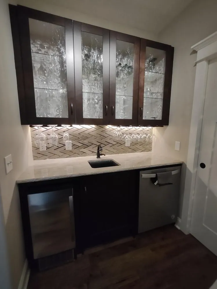 Slide of DG3 Construction & Roofing