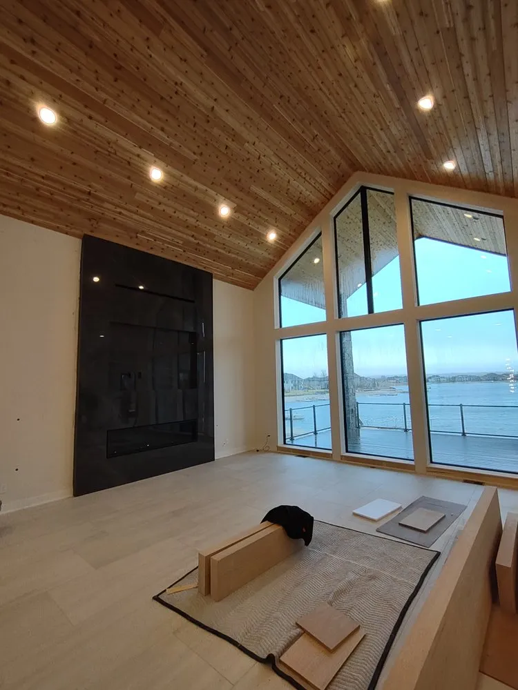 Slide of DG3 Construction & Roofing