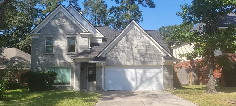 Slide of DGM Roofing