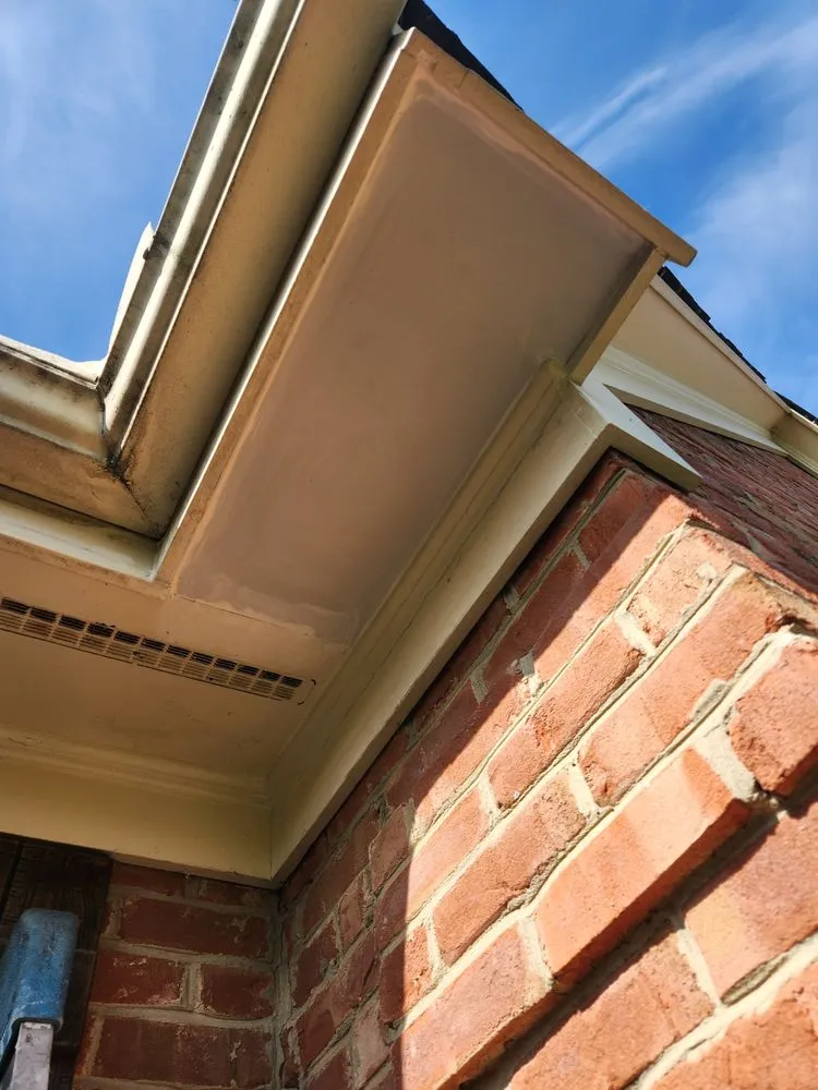 Slide of DGM Roofing