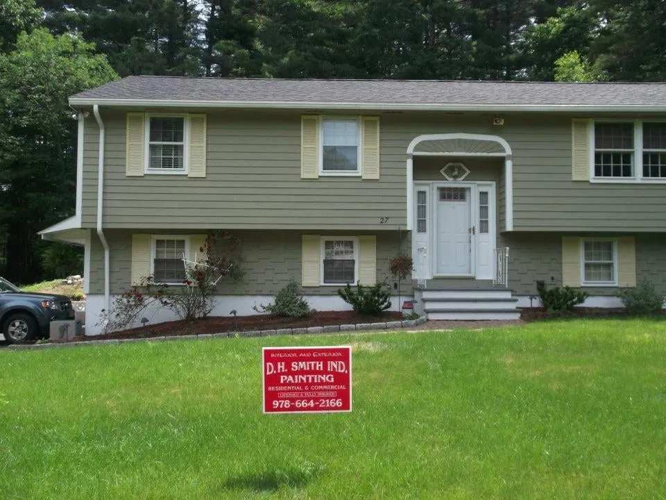Slide of DH Smith Inc. Roofing