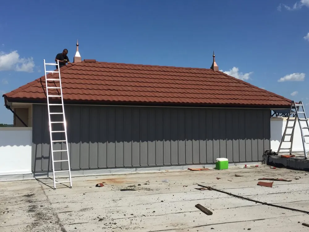 Slide of DHC Renovations