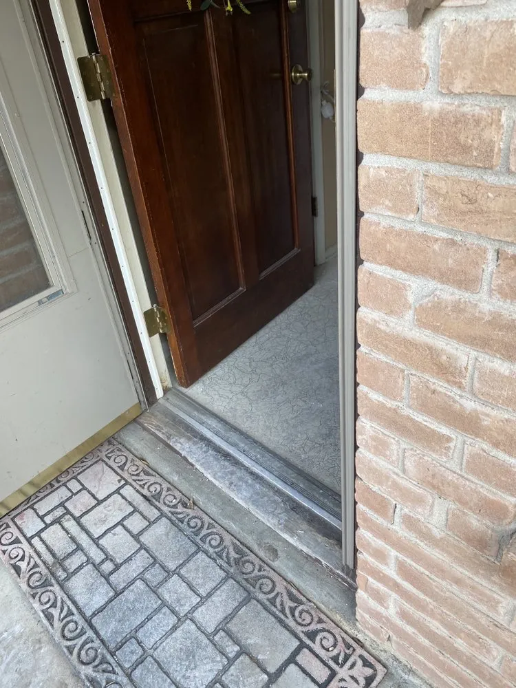 Slide of D&I Construction