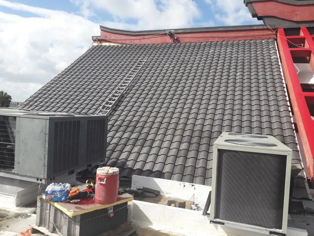 Slide of Di Pasqua Construction