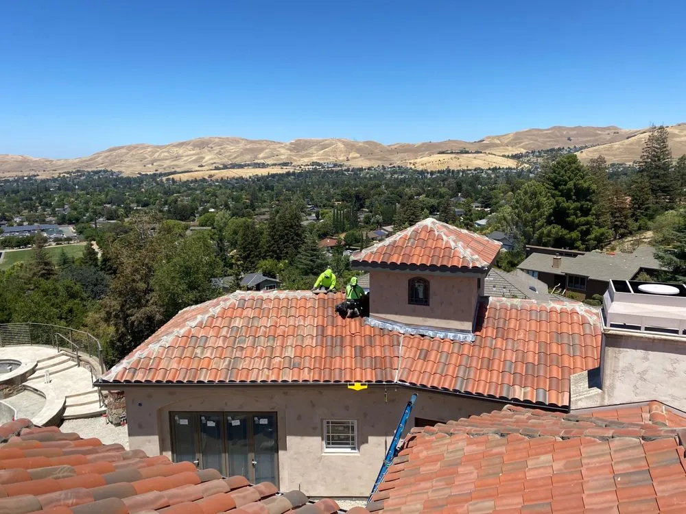 Slide of Diablo Roofing Services