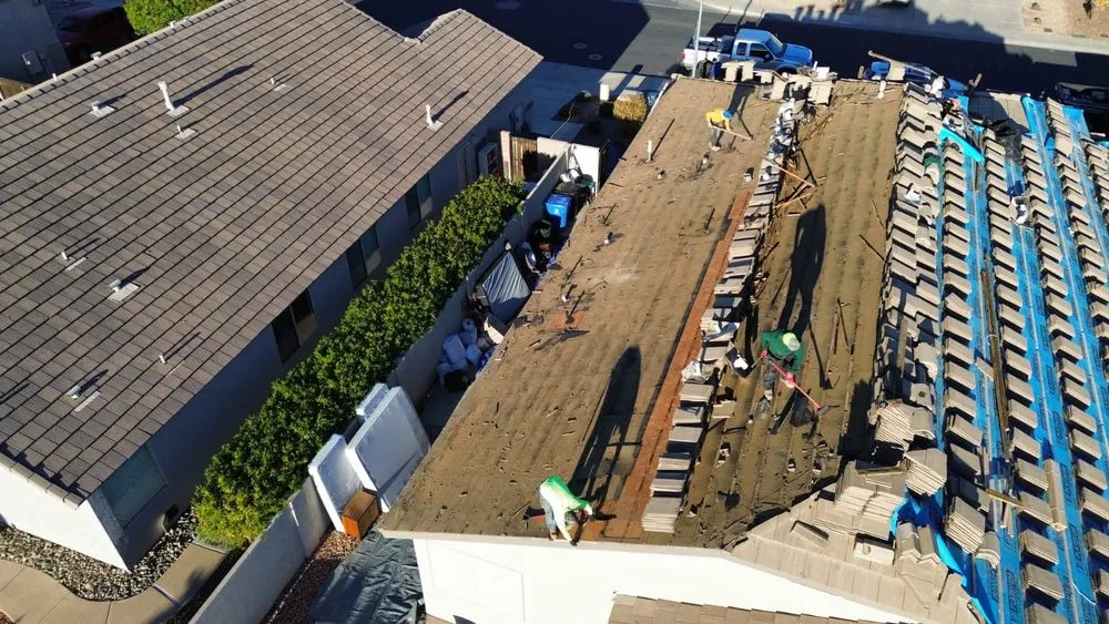 Slide of Diamond & 4 Brother's Roofing & Waterproofing Services