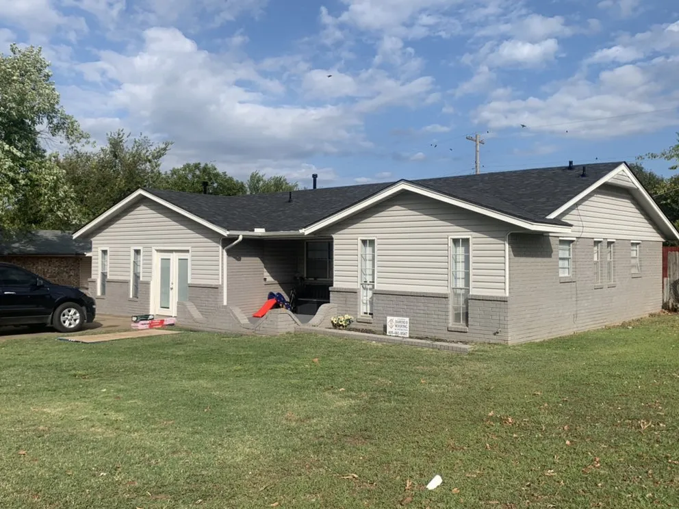 Licensed roof installation near you across Oktaha, OK - Diamond B Roofing & Construction