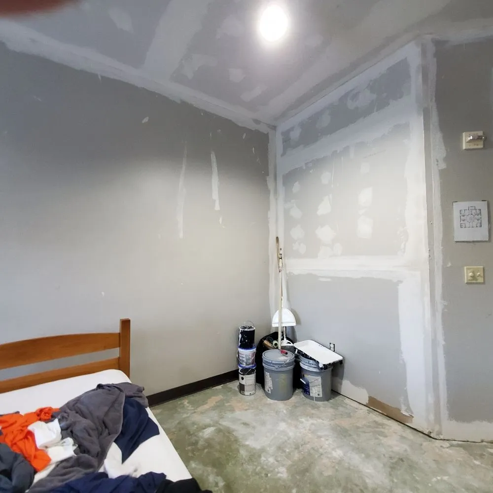 Slide of Diamond Construction & Roofing