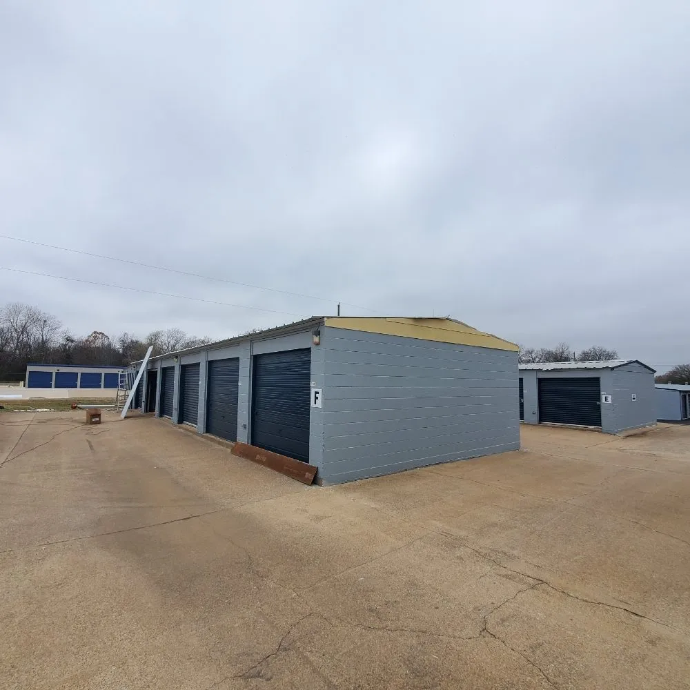 Slide of Diamond Construction & Roofing