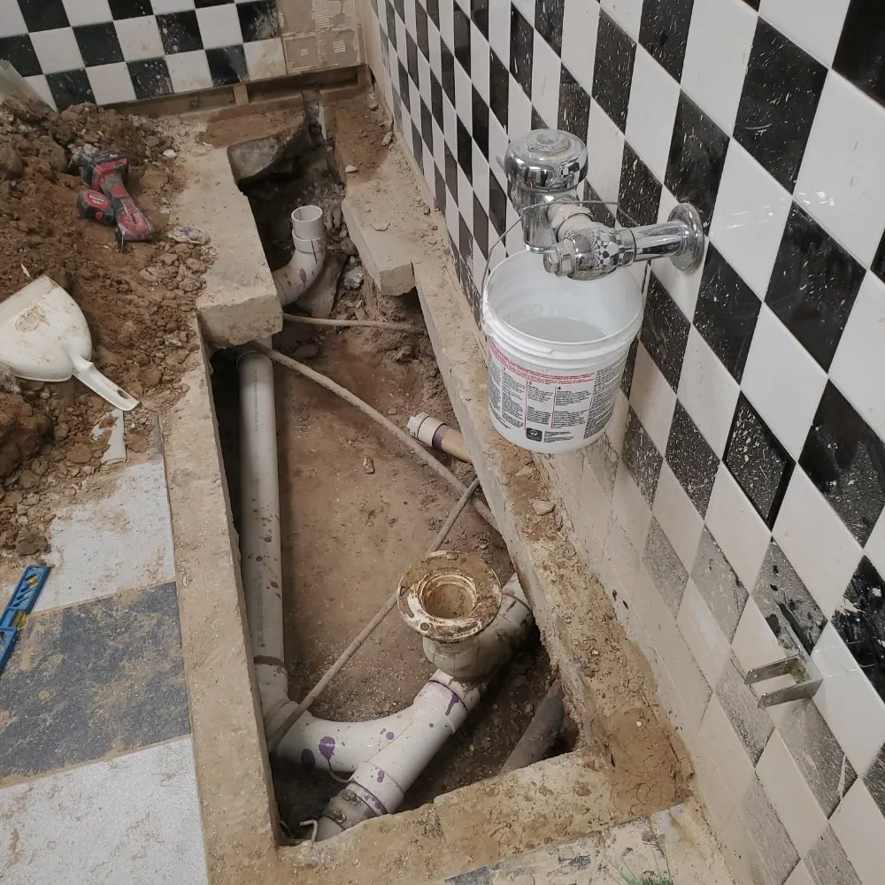 Slide of Diamond Construction & Roofing