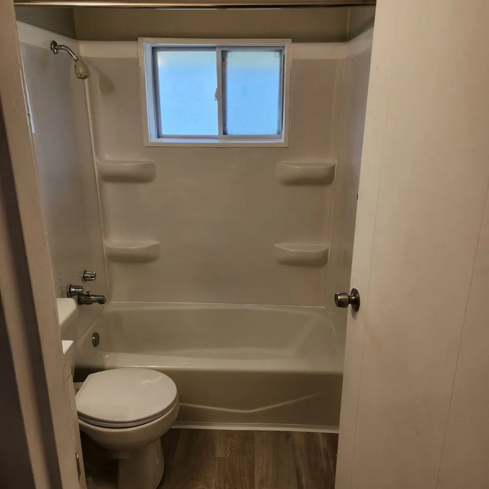 Slide of Diamond Custom Creations