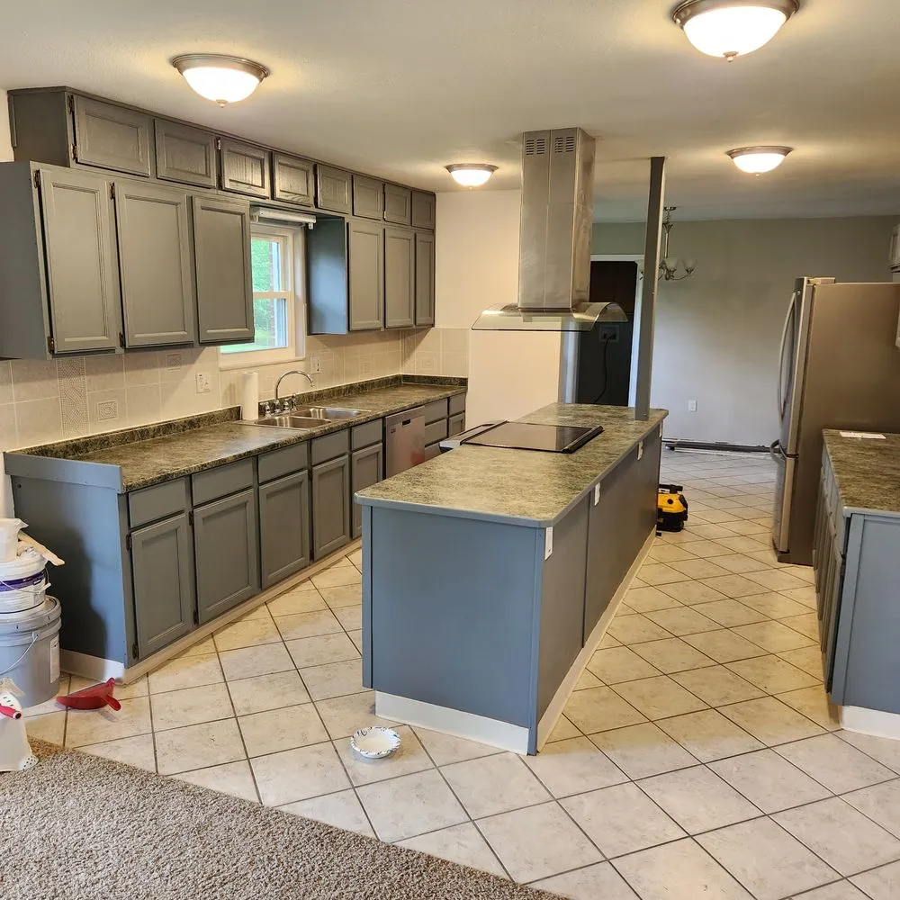 Slide of Diamond Custom Creations