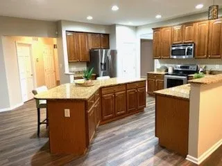 Slide of Diamond Custom Creations