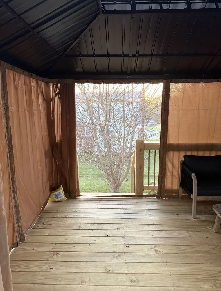 Professional flat roof repair in Old Brownsboro Place, KY - Diamond Deluxe Construction