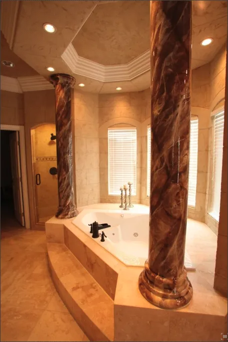 Slide of Diamond Design Construction