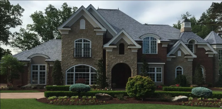 Slide of Diamond Design Construction