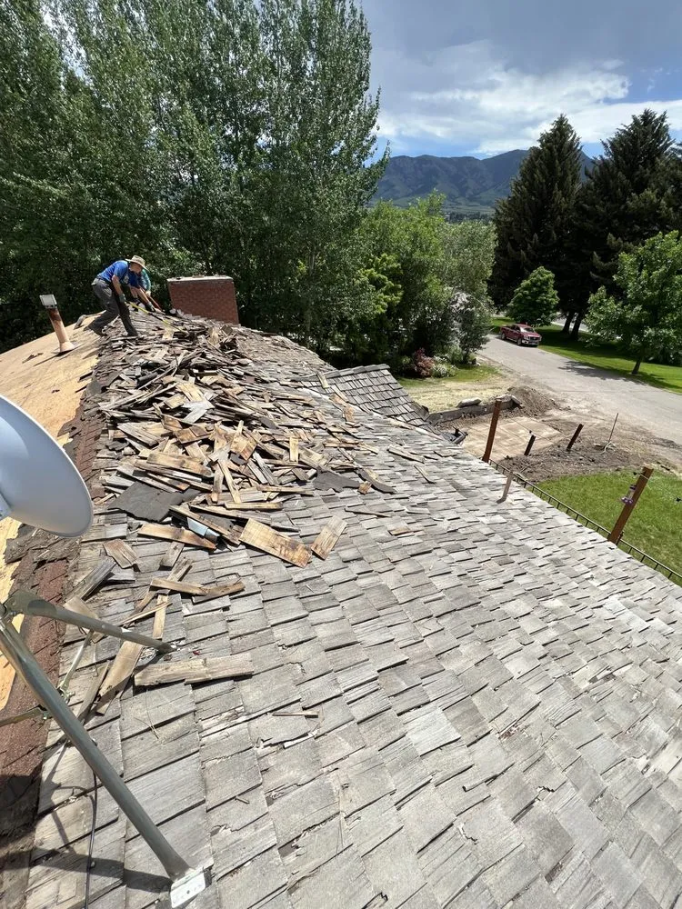 Emergency shingle roofing service in Arimo, ID - Diamond F Contracting