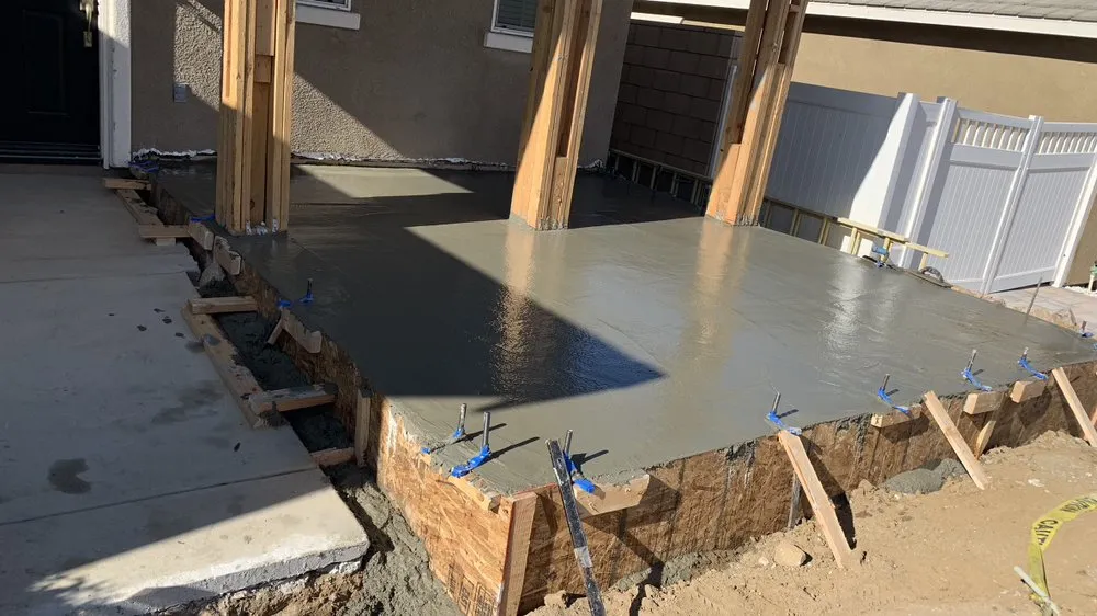 Slide of Diamond General Construction Co.