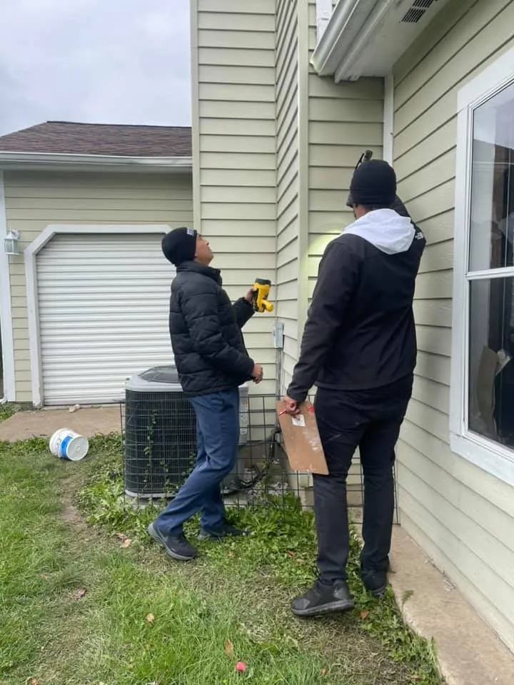 Slide of Diamond Lake Exteriors