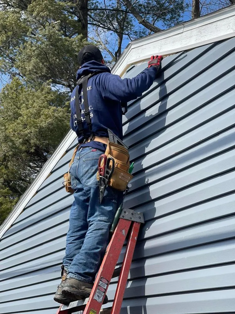 Slide of Diamond Lake Exteriors