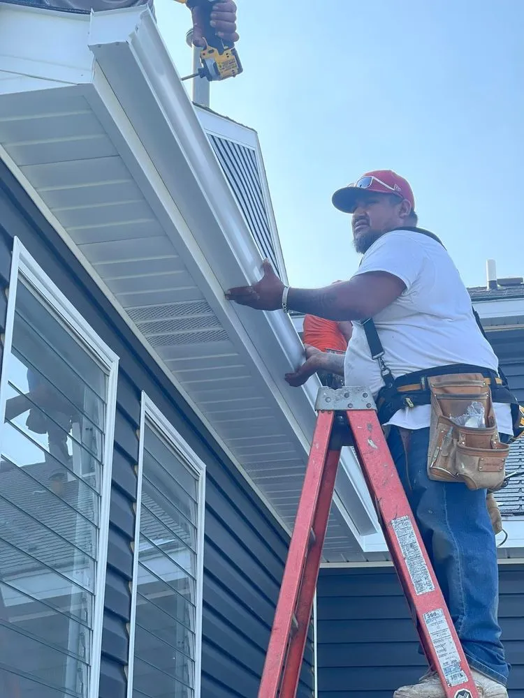 Slide of Diamond Lake Exteriors