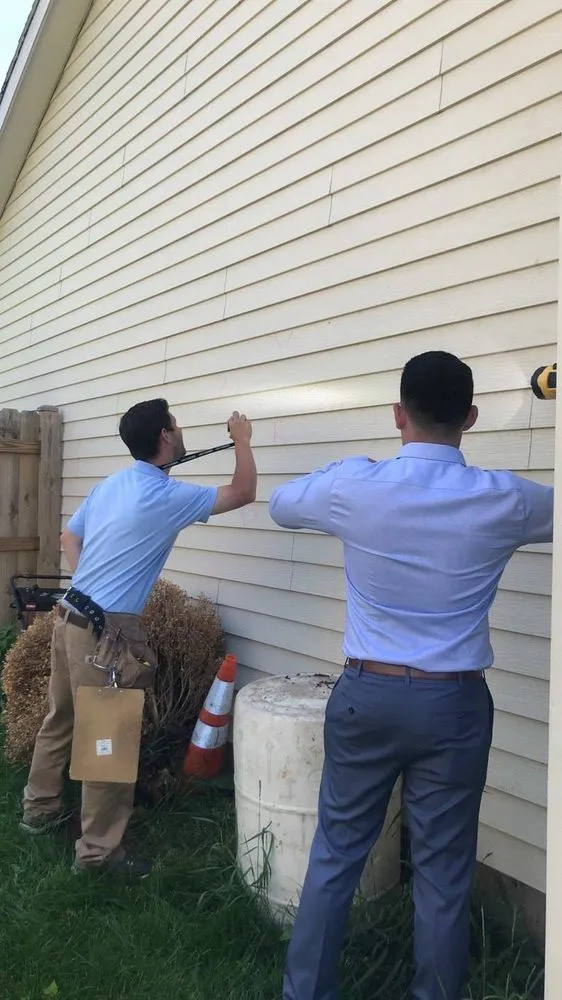 Slide of Diamond Lake Exteriors