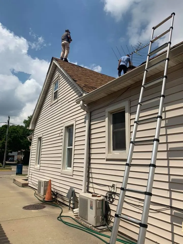 Slide of Diamond Lake Exteriors