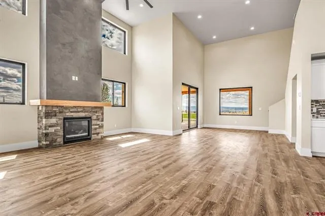 Slide of Diamond Ridge Construction Company