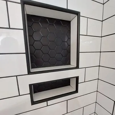 Slide of Diamond Ridge Construction