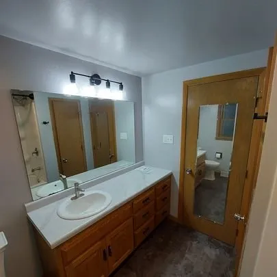 Slide of Diamond Ridge Construction